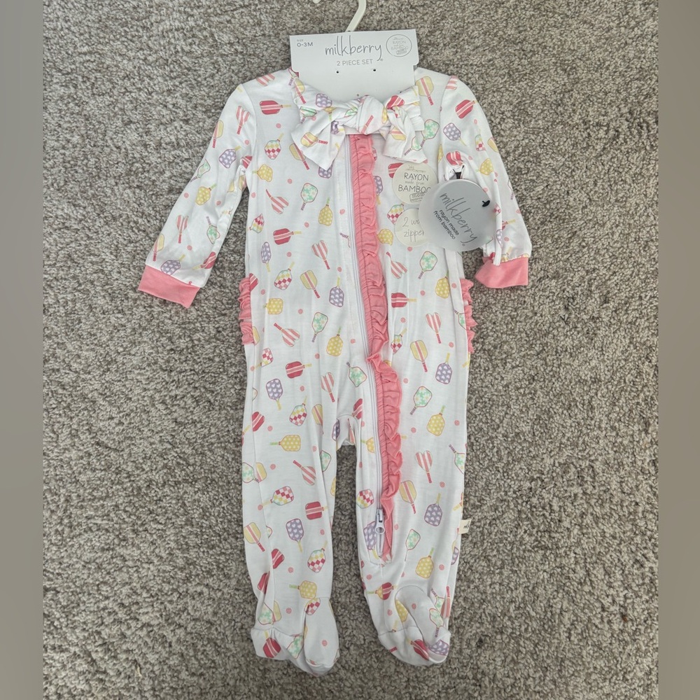 NWT 0-3 month milkberry pickleball multicolor infant sleeper and bow set